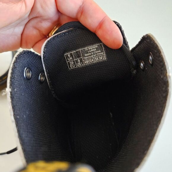 Dr. Martens | Luana Smooth Leather Lace Up Combat Boots White, Womens 8 - Picture 11 of 11